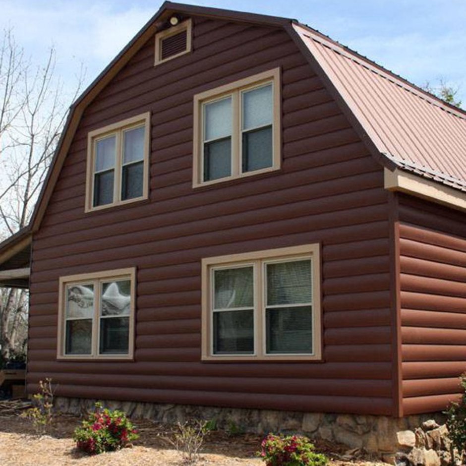 Отделка дома с коричневой крышей