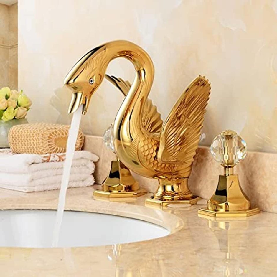 Swan смеситель для раковины (Golden)