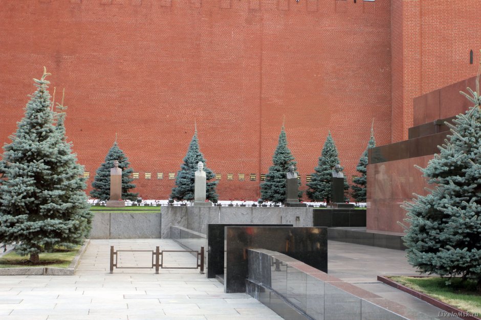 Александровский парк Москва могила неизвестного солдата