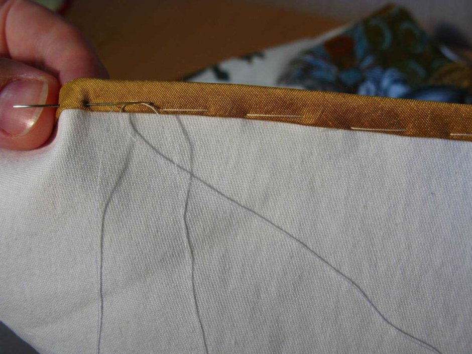 Фиксатор шнура шторной ленты