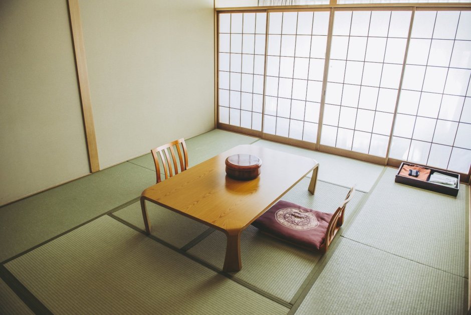 Японский стол без всего