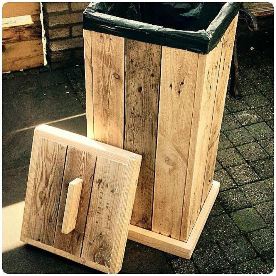 Ящик для мусора деревянный