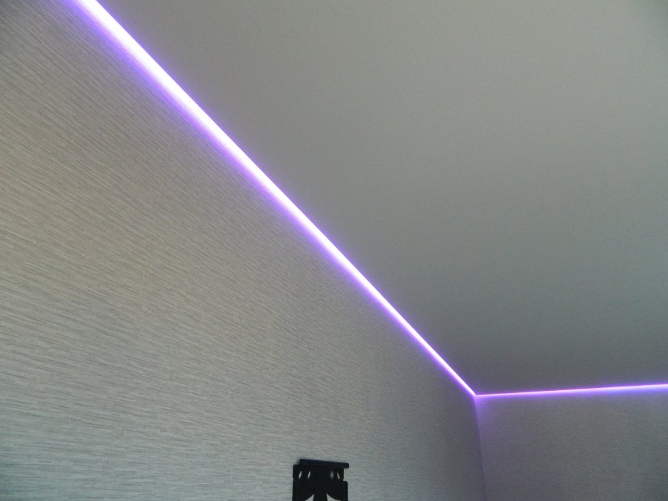 Профиль для светодиодной подсветки стены