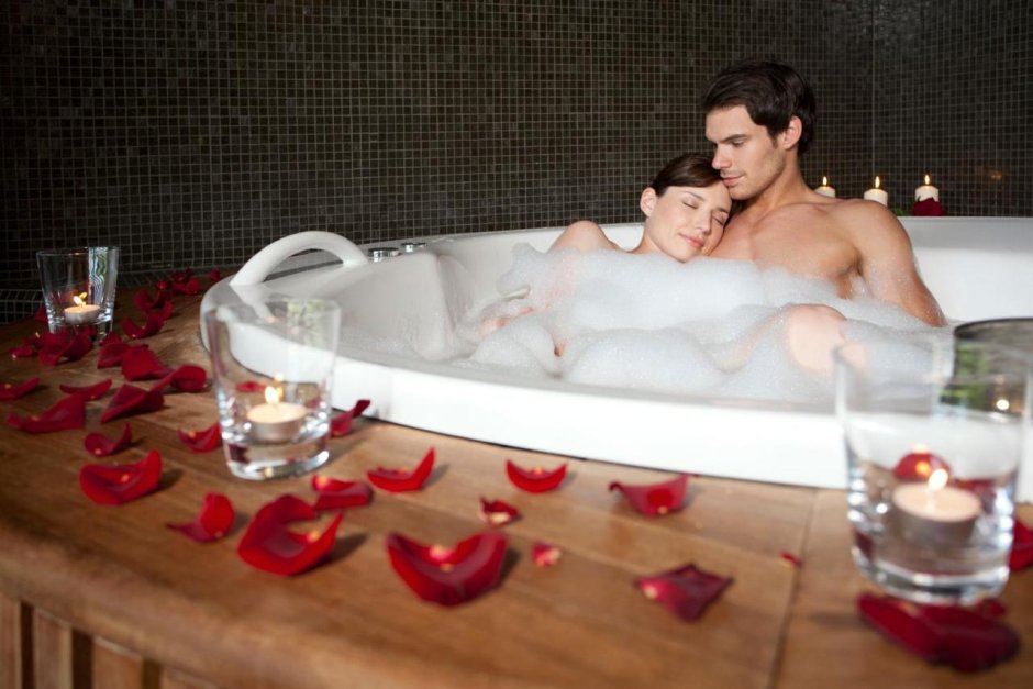 Романтическая ванна для двоих
