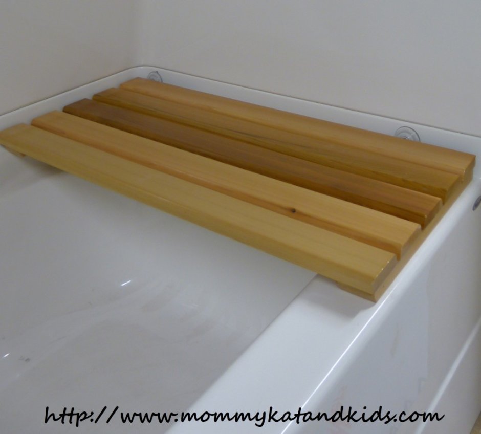 Скамья для ванны деревянная