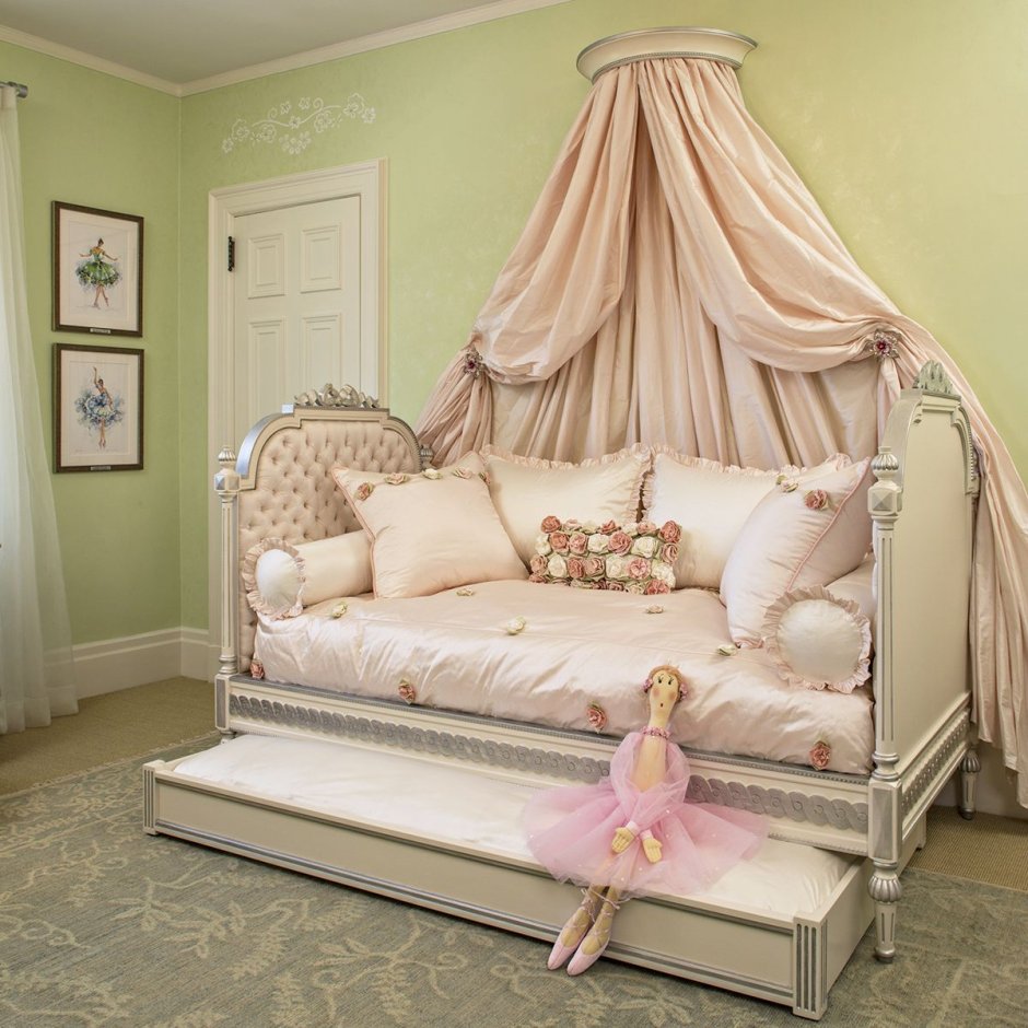 Королевские кровати для детей