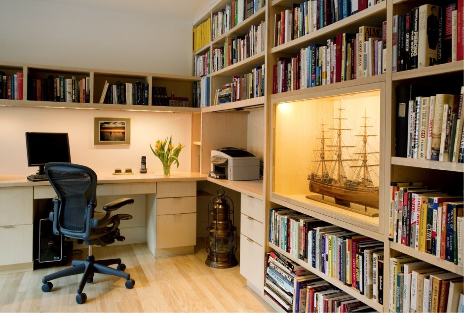 Книжный шкаф с рабочим местом