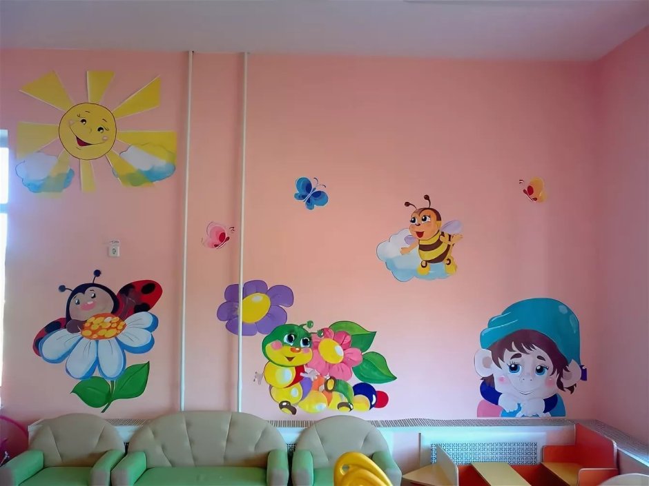 Большая спальня в детском саду