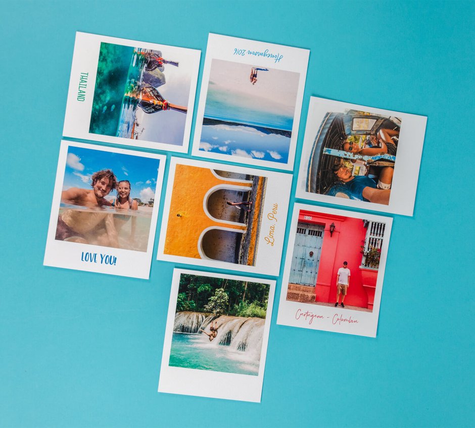 Голубая камера Instax реклама девушка