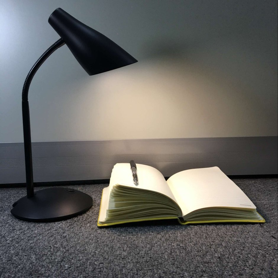 Лампа для книги