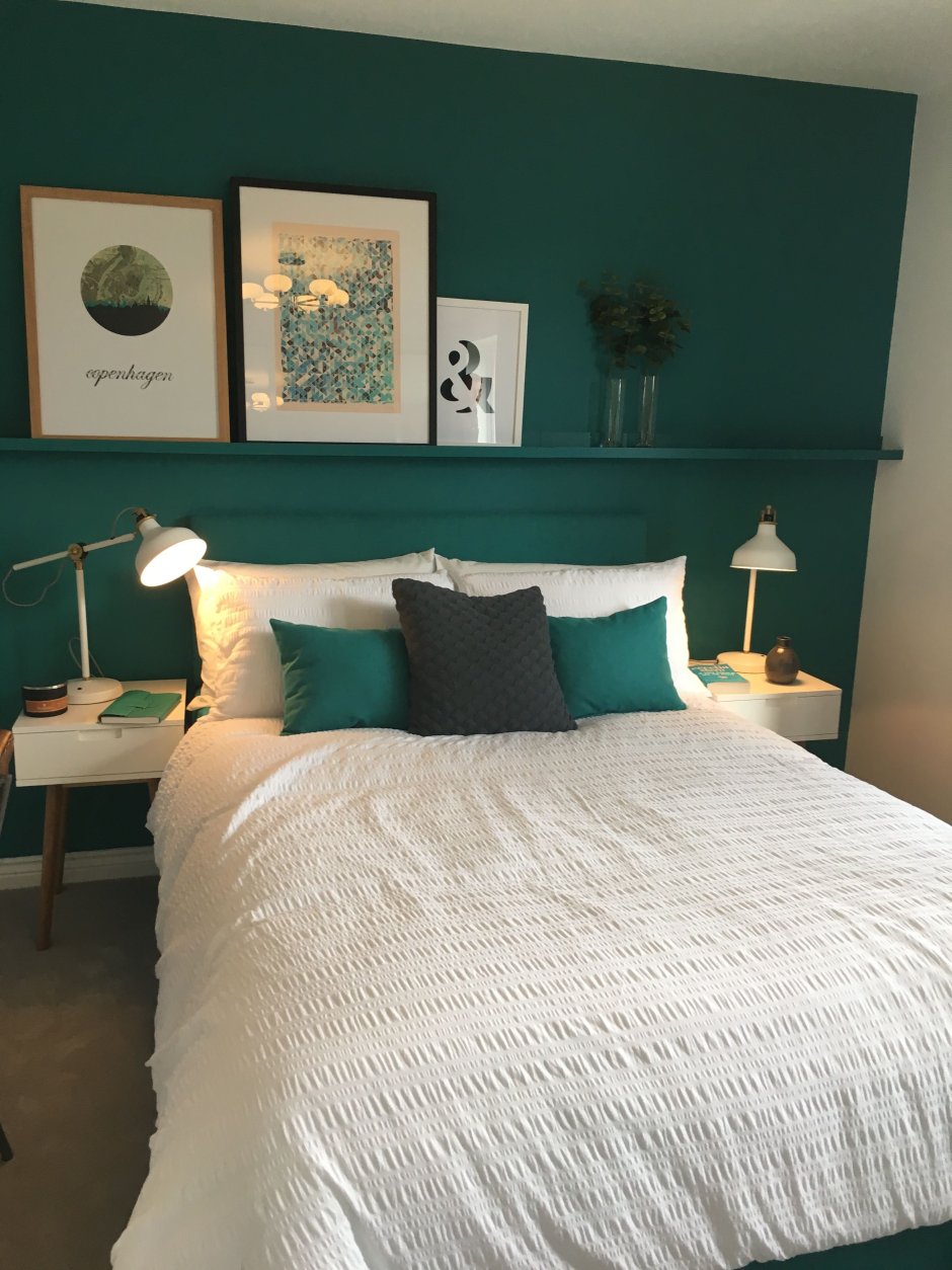 Спальня в цвете бирюзово-зеленый