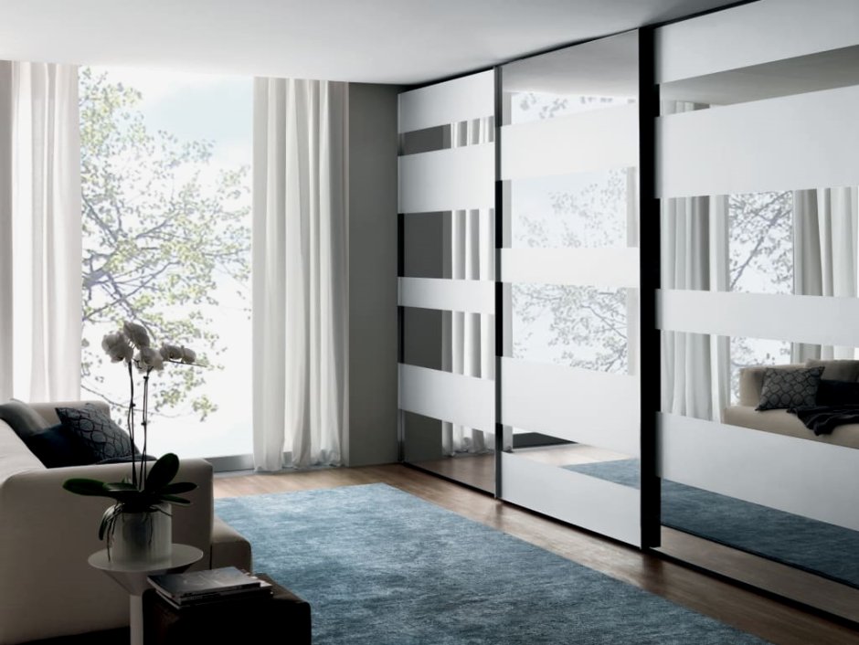 Шкаф купе Sliding-Door Wardrobe