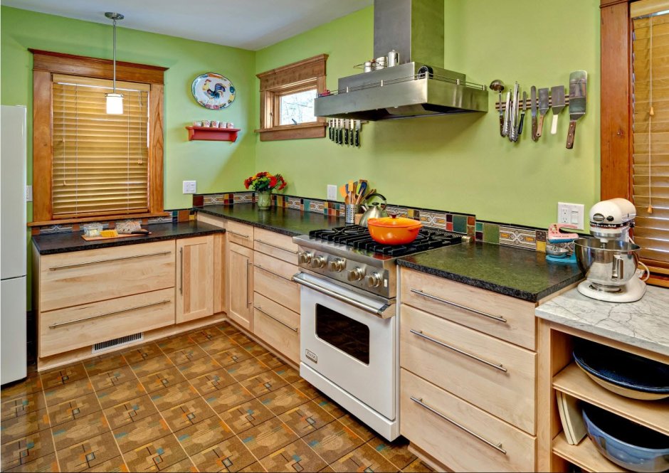 Линолеум в интерьере маленькой кухни
