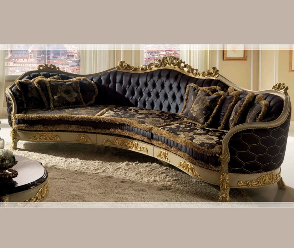 Шикарный диван для гостиной