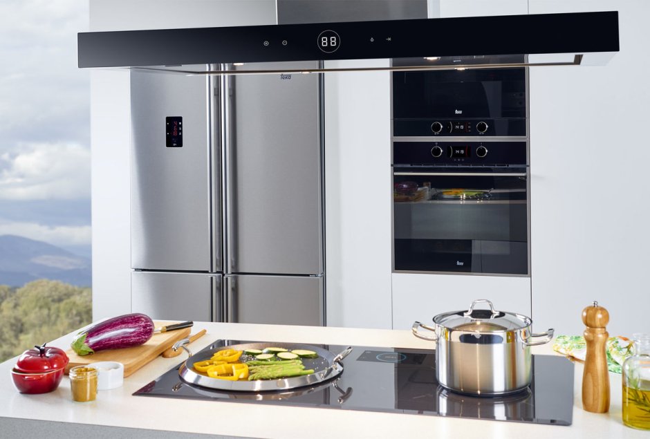 Духовой шкаф Teka HLB 840 P SS