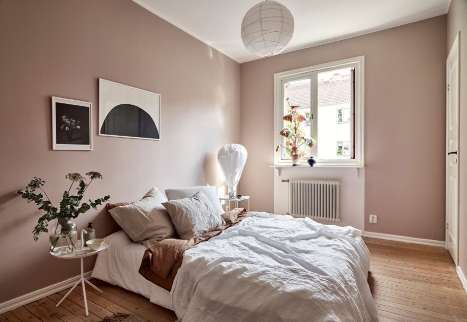 Лавандовый цвет стен в спальне