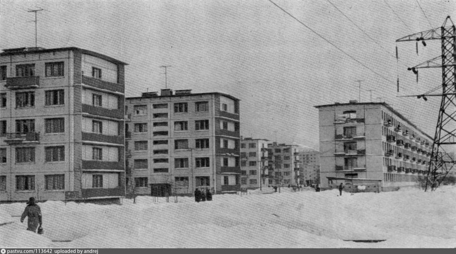 Серая панельная пятиэтажка Коломна