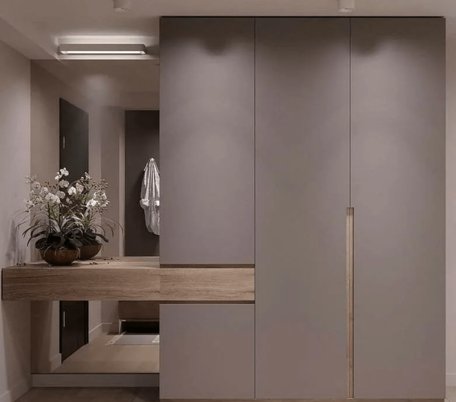 Интериор прихожая