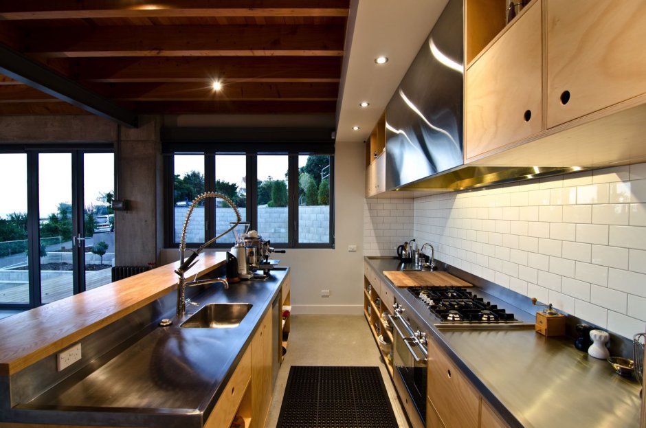 Современные кухни из фанеры