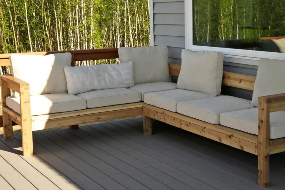 Угловая скамейка на террасу