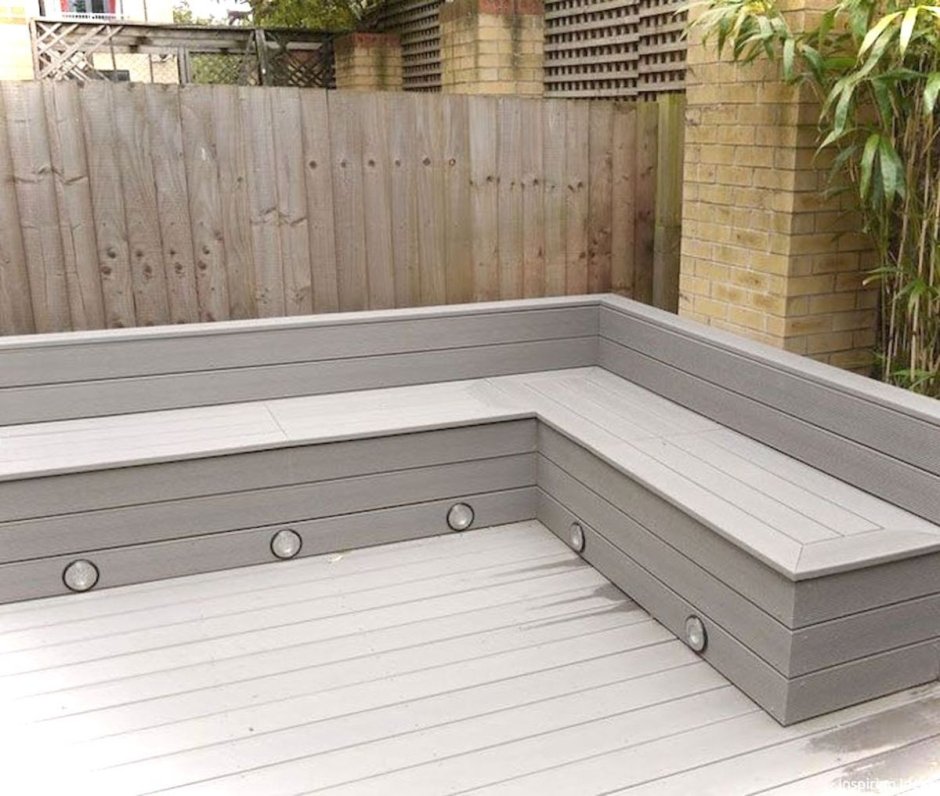 Угловая скамейка на террасу