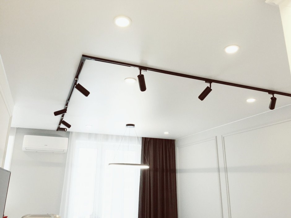 Светильник на шинопроводе track-Light cri95 5000к