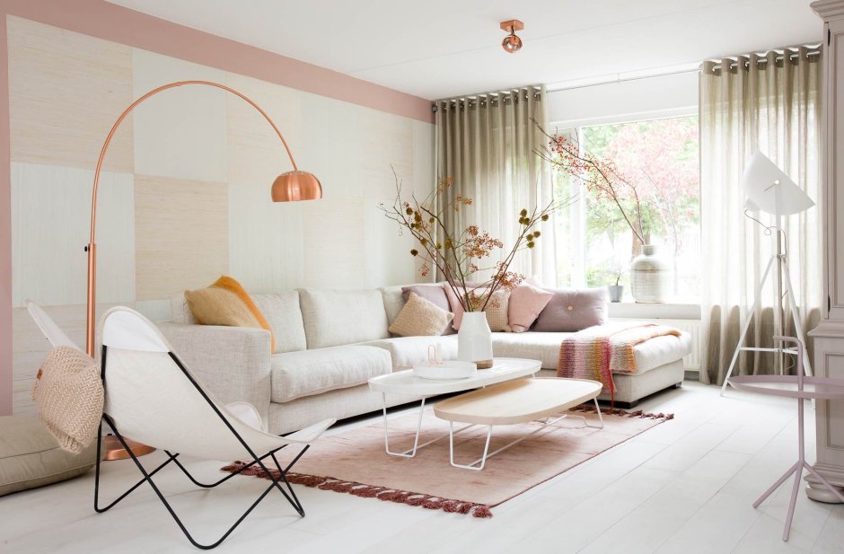 Dulux 40yy 83/021