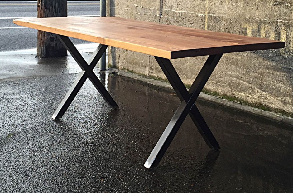 Обеденный стол Triomf Dining Table untreated Table Top Black Metal Legs