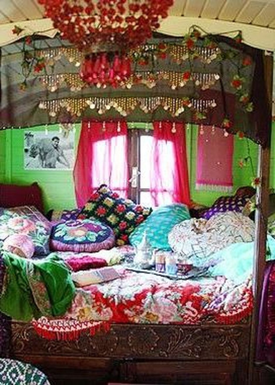 Цыганская кровать