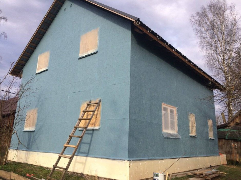 Дачный дом обшитый ОСП
