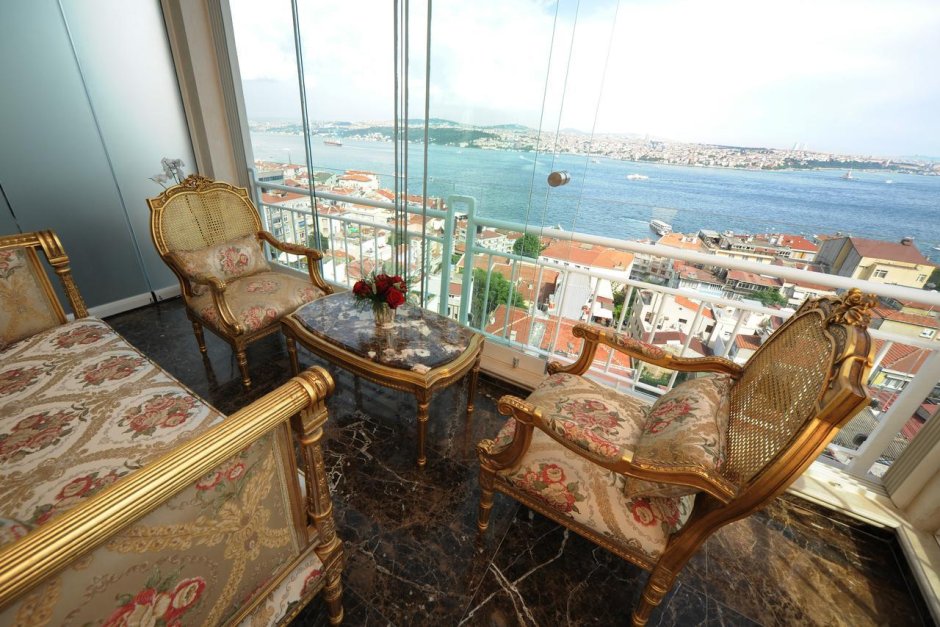 Отель в Турции с видом на Босфор