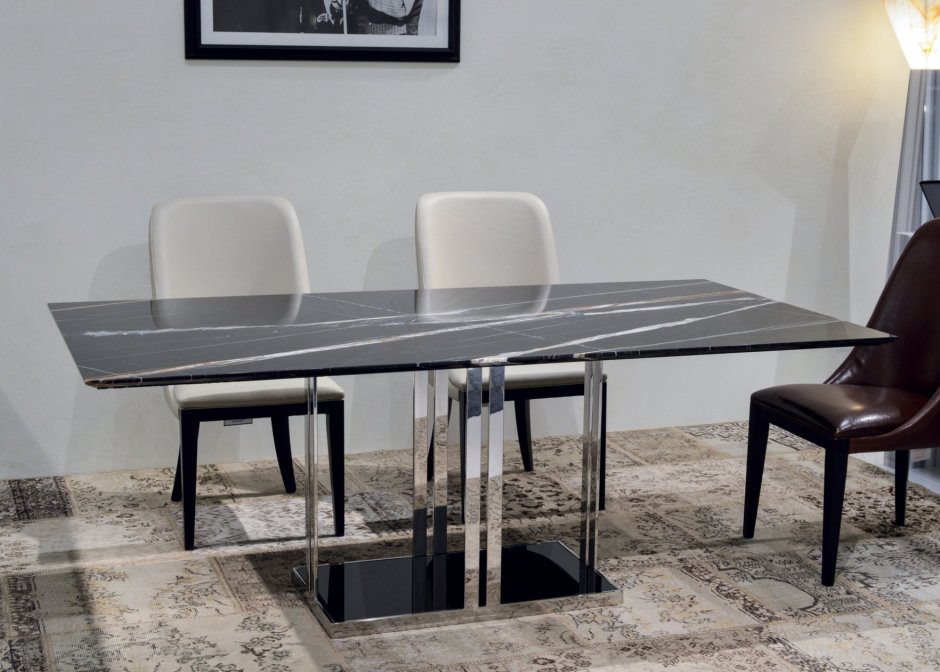 Итальянский стол Elba фабрики Stone International комп. 1