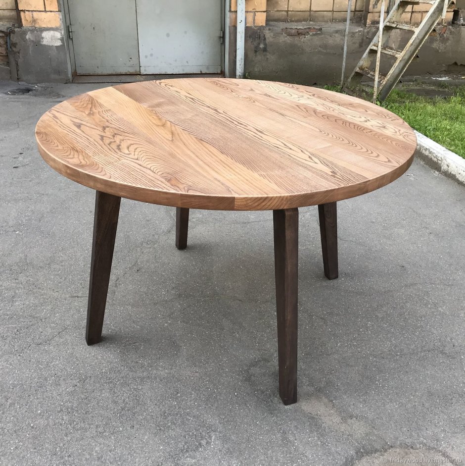 Стол Lakri Round Table