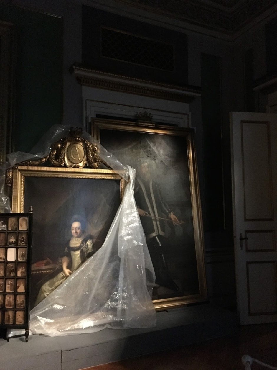 Картина Дориана Грея в музее
