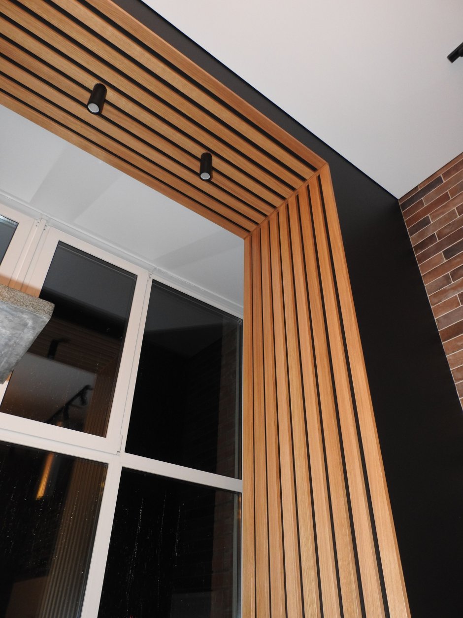 Откосы окна из деревянных реек