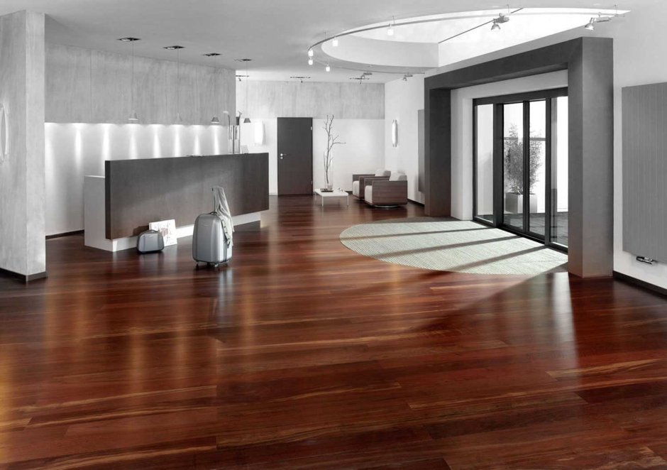 Ламинат в коридоре