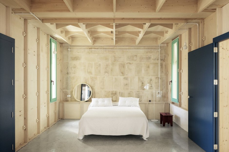 Фанера для отделки внутренних стен