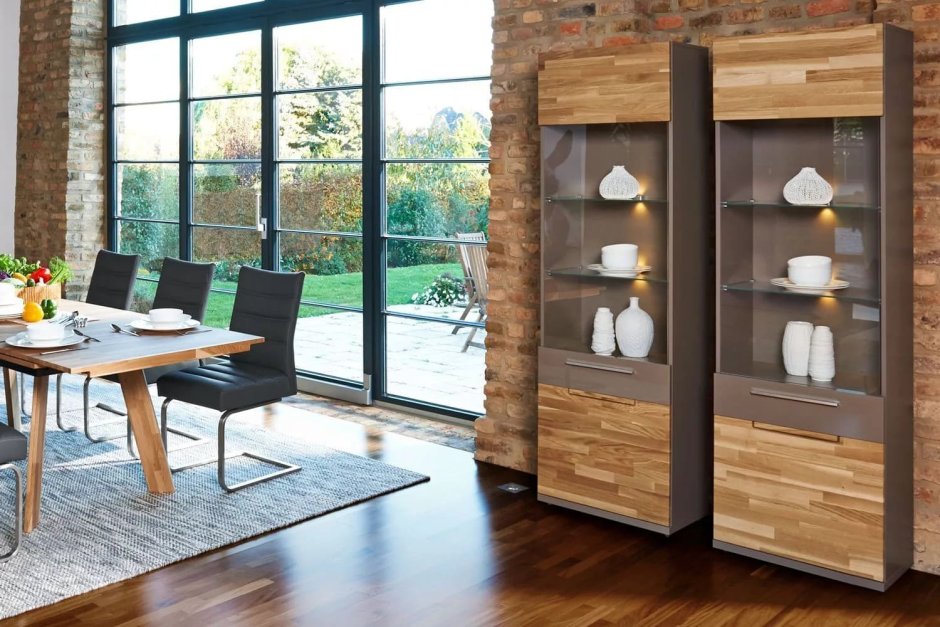 Ikea Liatorp витрина