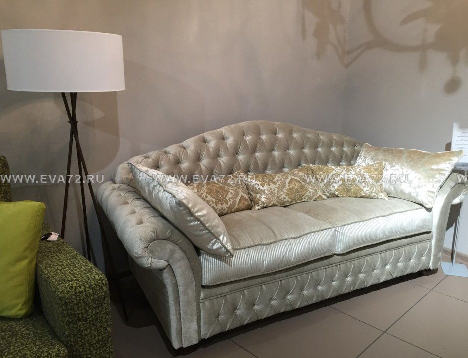 Угловой диван с каретной стяжкой