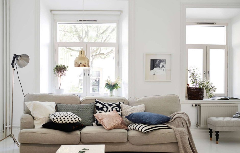 Диван в скандинавском интерьере