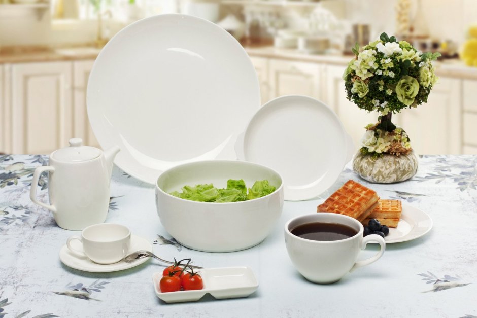 Тарелка Wilmax Fine Porcelain