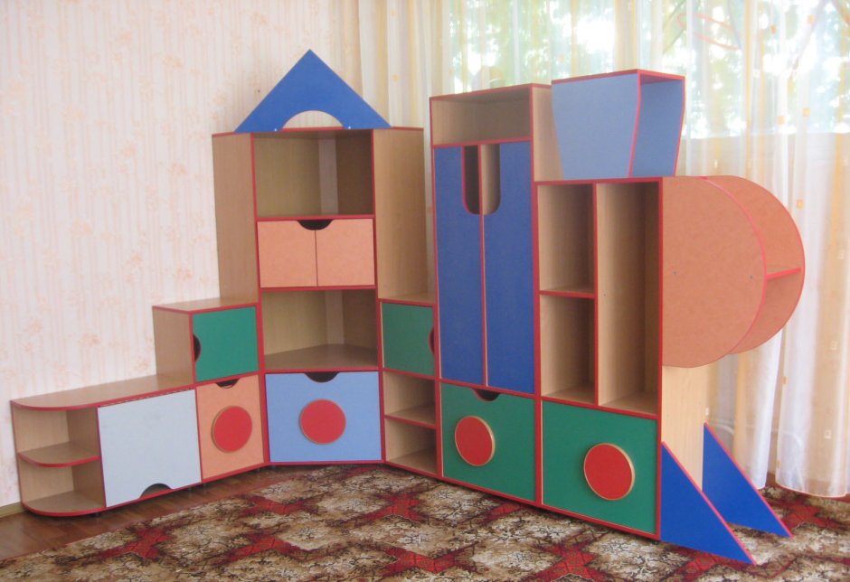 Шкафы в музыкальный зал детского сада