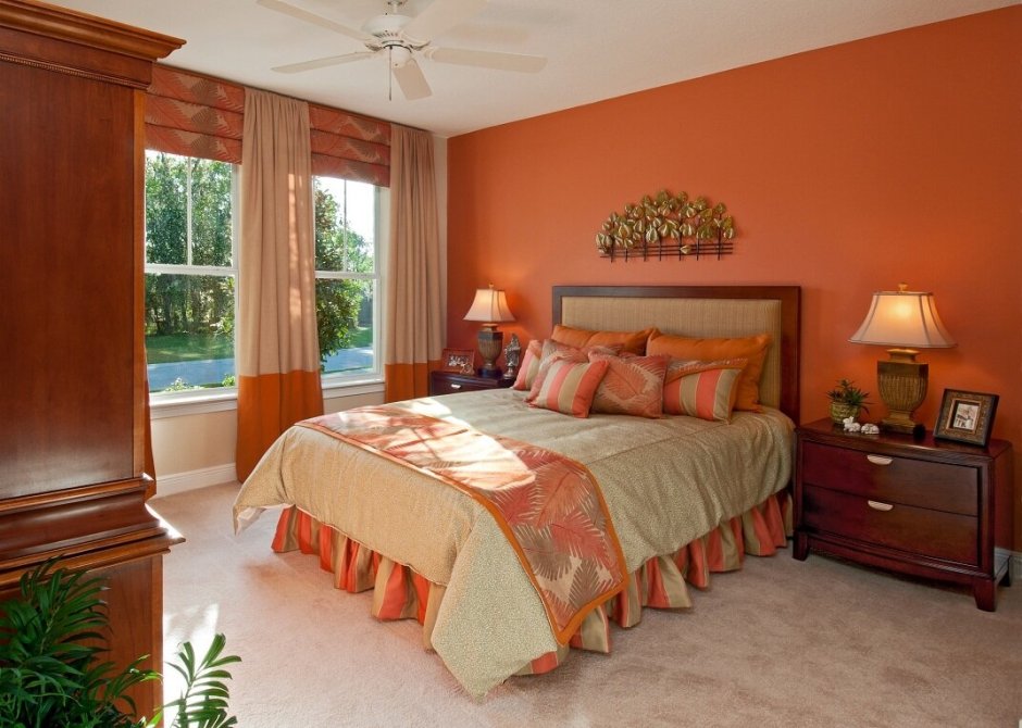 Яркий интерьер гостиной оранжевый