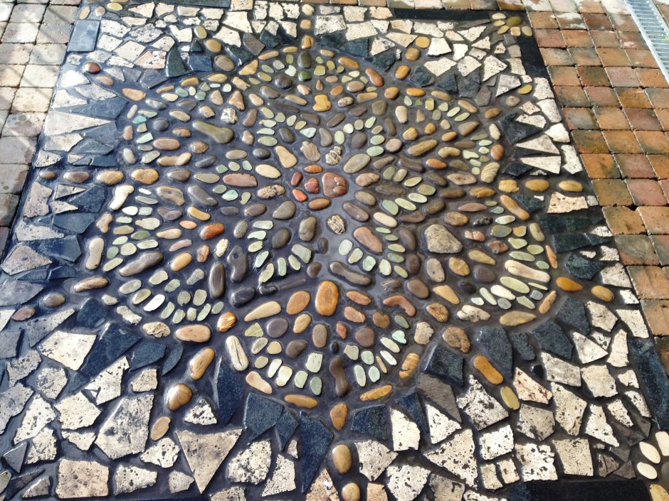 Мозаика из природного камня