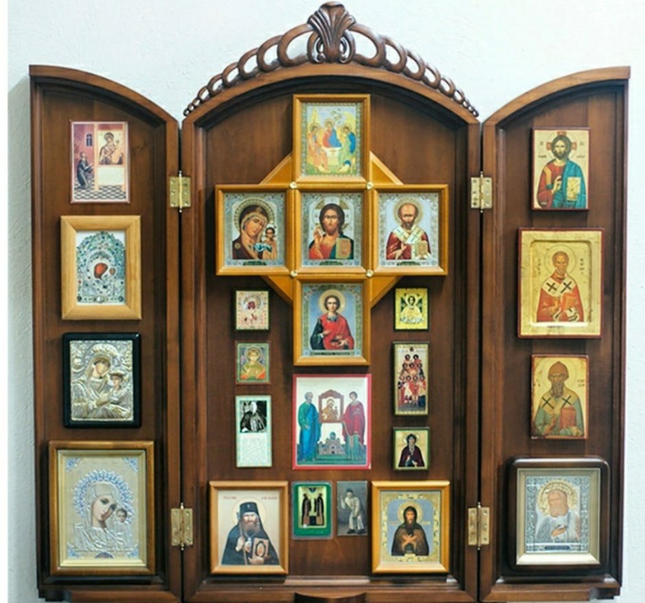 Расположение икон в домашнем иконостасе Николай Чудотворец