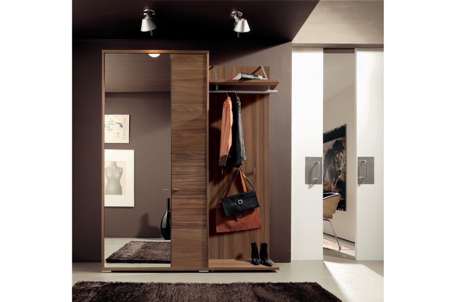 Прихожая в современном стиле