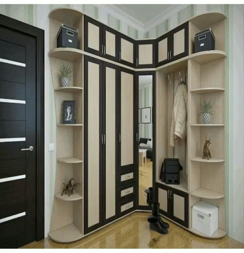 Угловой шкаф в прихожую