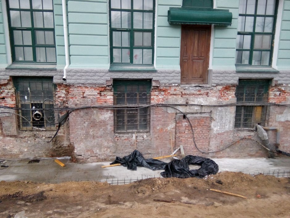 Закопанные этажи Санкт Петербург