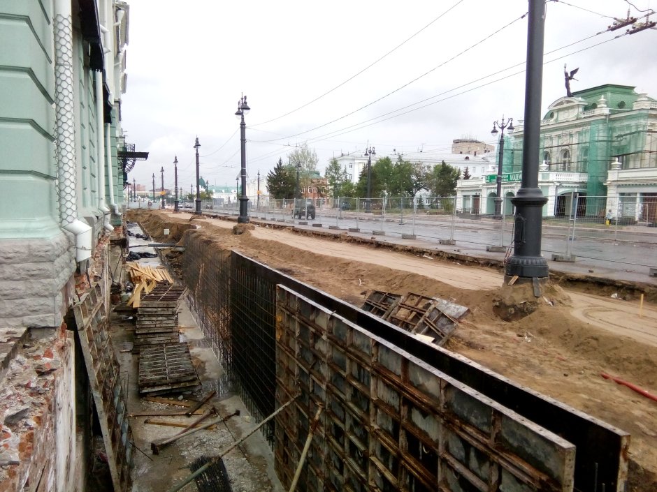Закопанные первые этажи СПБ