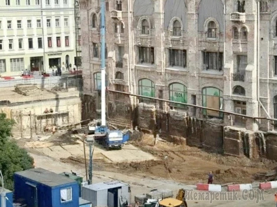 Откапывают города